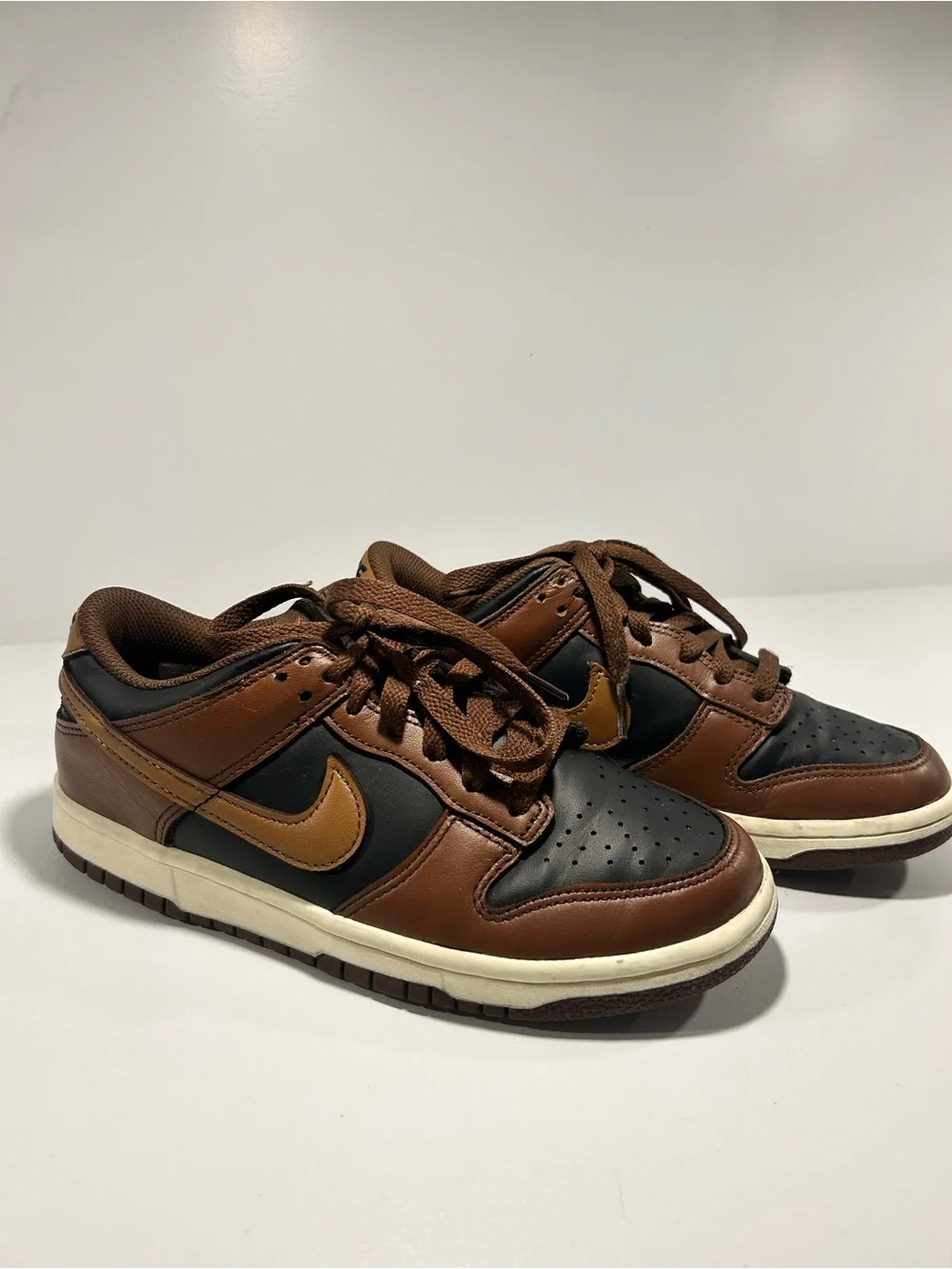 Nike Dunk Low GS Baroque Brown Black Sneakers Youth 5.5Y Women’s 7 FB9109-006